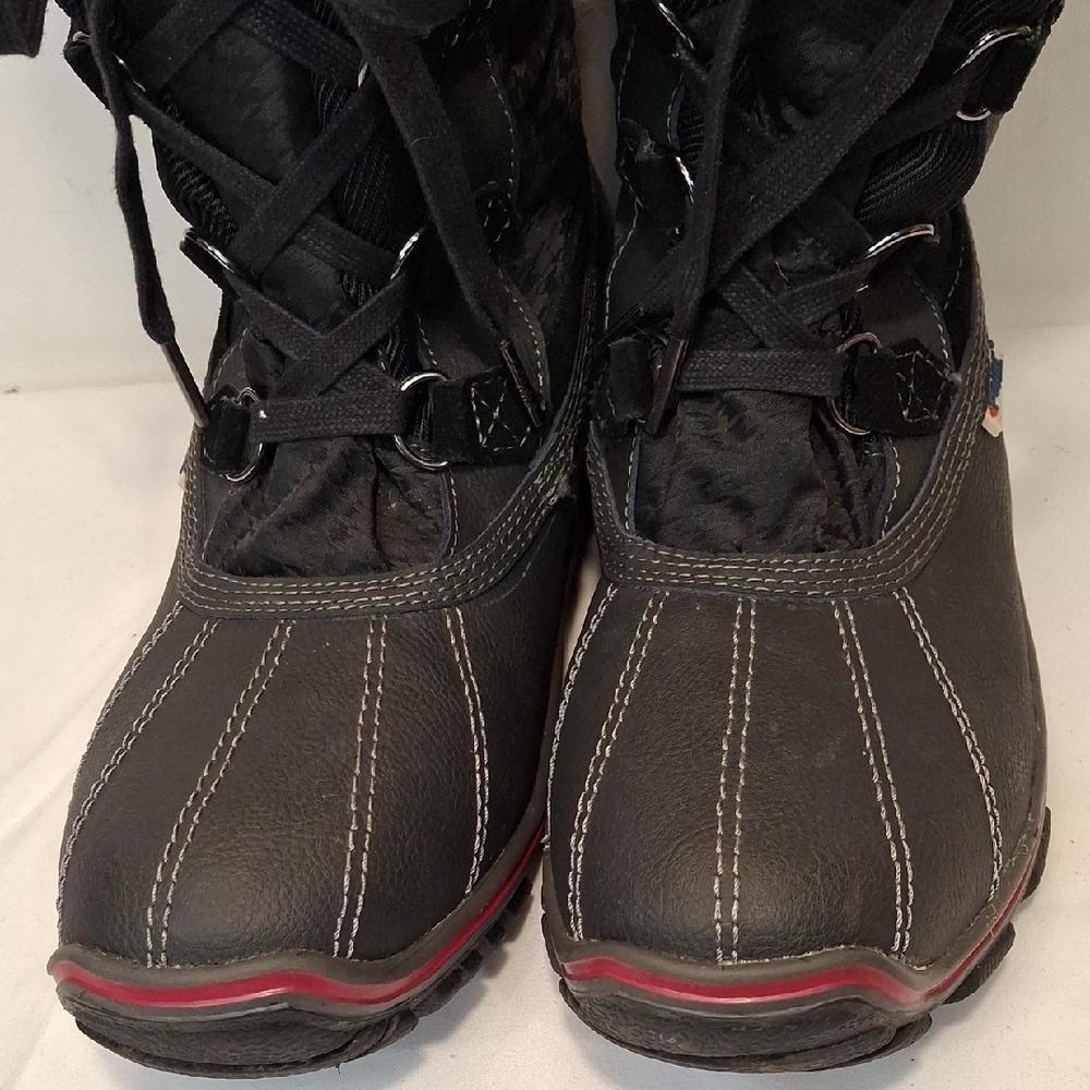 Pajar Leather/Textile Upper Black Winter Boot with Red Accent.Lightly Worn - Picture 9 of 15